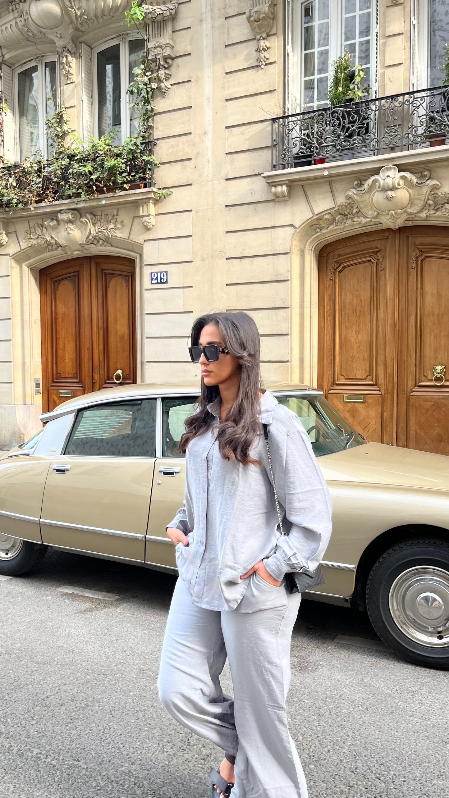 Ensemble en lin gris