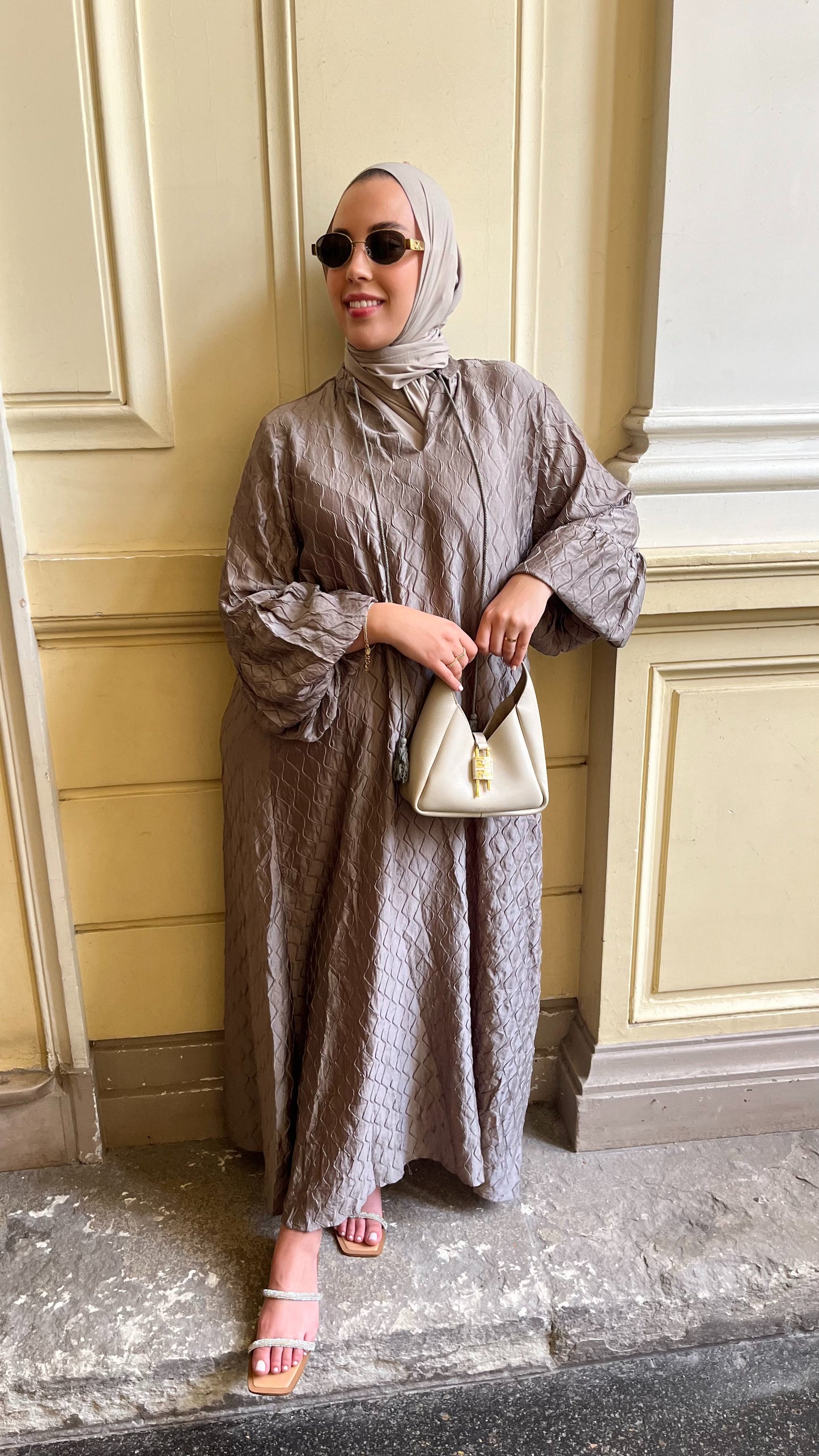 Robe Liya Taupe